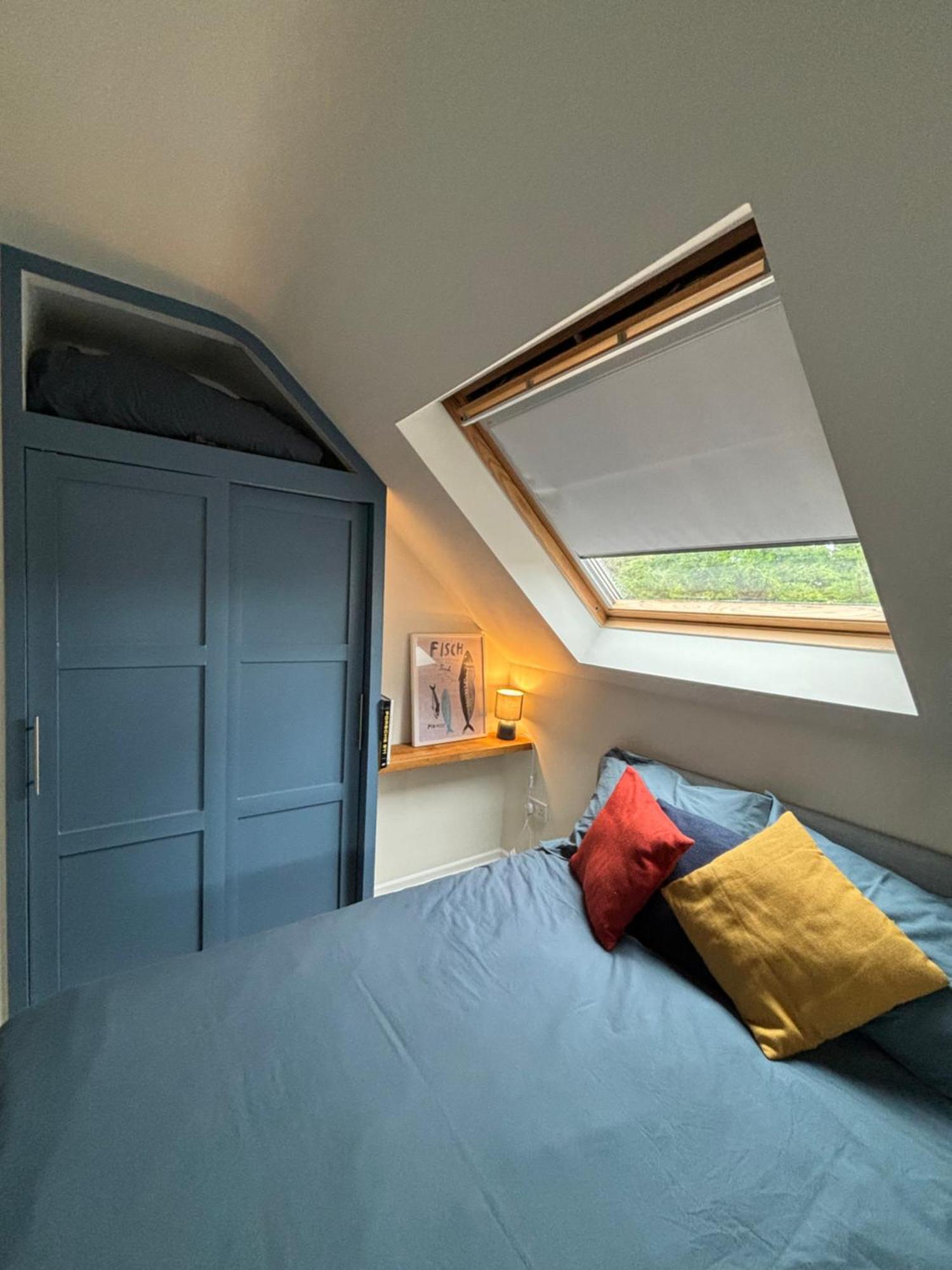 Lovely Spacious Loft Close To Train Station Worthing Eksteriør bilde